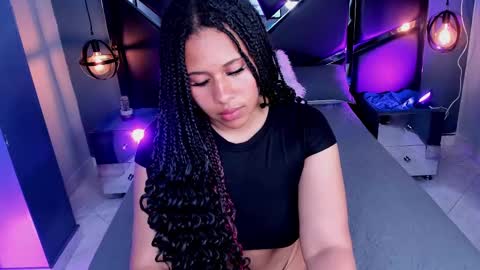Snapshot of melissa_23_ chatting on March 1, 2:04 am melissa_23_ online show from March 1, 2:04 am