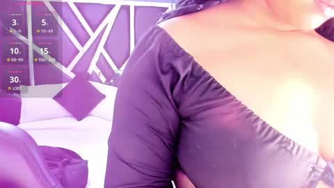 Snapshot of melissa_23_ chatting on September 9, 10:26 am melissa_23_ online show from September 9, 10:26 am