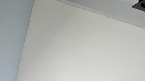 Snapshot of melissa_23_ chatting on October 18, 11:44 am melissa_23_ online show from October 18, 11:44 am