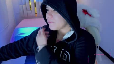 Lissa  online show from November 24, 11:10 am