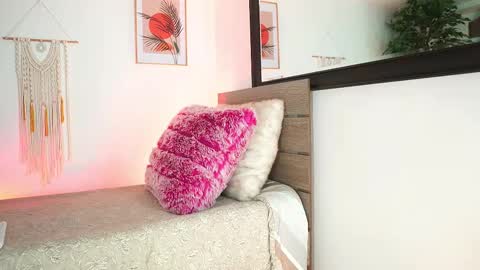 Melissa online show from September 15, 12:27 pm