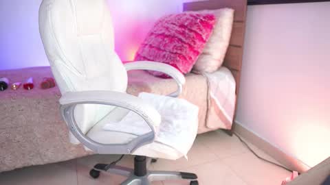 Melissa online show from October 14, 12:28 pm