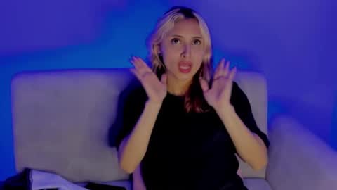 melissa_noir online show from February 5, 5:01 am