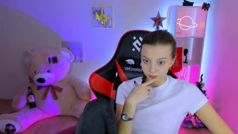 Melissa online show from December 23, 10:55 pm