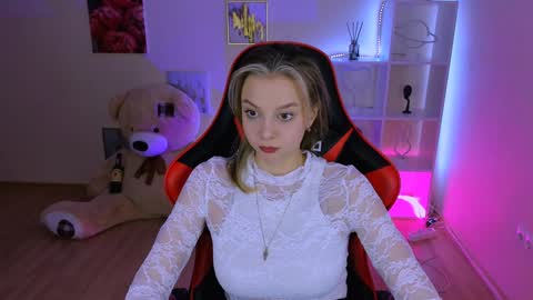 Melissa online show from January 22, 8:28 pm