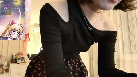Snapshot of melissa_yamazaki chatting on May 13, 4:26 pm Lisaa online show from May 13, 4:26 pm