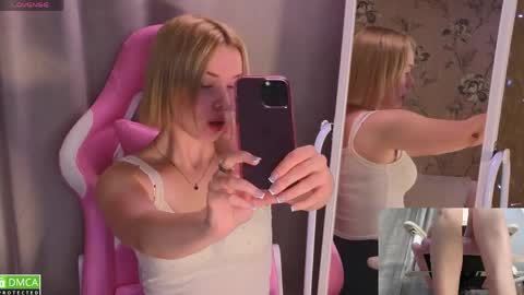 melissaavis online show from April 3, 5:22 pm