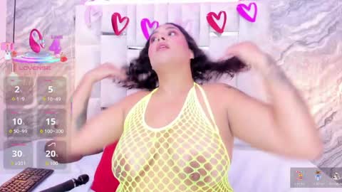 melissabloomm online show from April 25, 11:35 am