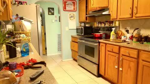 Snapshot of melissacumms chatting on December 18, 5:21 pm Mistress Missy online show from December 18, 5:21 pm