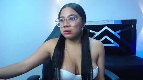 Melissa online show from October 12, 12:48 pm