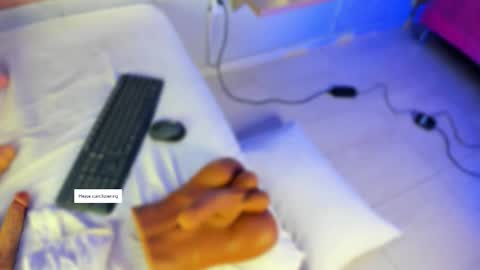 M E L I S S A  online show from December 16, 12:10 pm