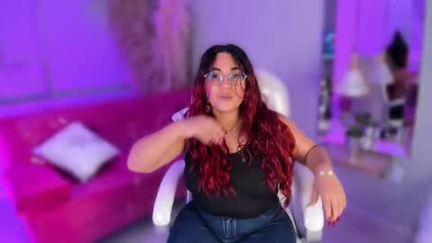 M E L I S S A  online show from February 15, 12:25 pm