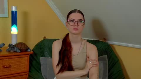 Melissa online show from October 7, 6:49 pm