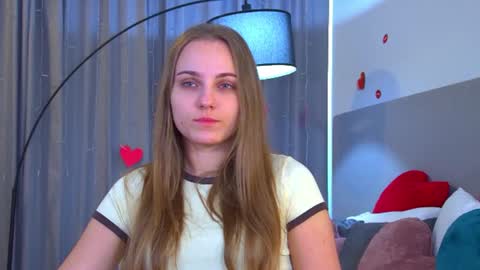 Snapshot of melissamelrey chatting on July 2, 6:52 am MelissaBerry online show from July 2, 6:52 am