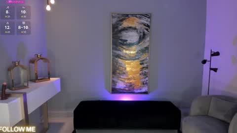 Snapshot of melissamoore_ chatting on February 20, 3:45 am Call me Meli online show from February 20, 3:45 am