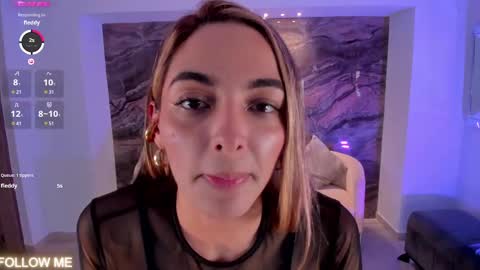 Snapshot of melissamoore_ chatting on March 4, 8:57 am Call me Meli online show from March 4, 8:57 am