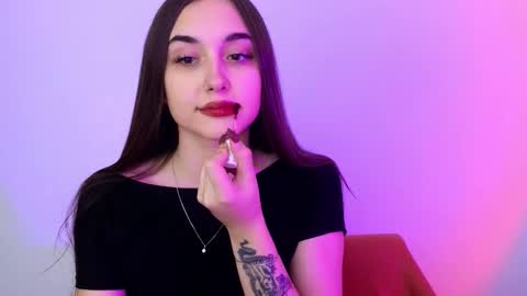 Mel online show from November 2, 11:34 am