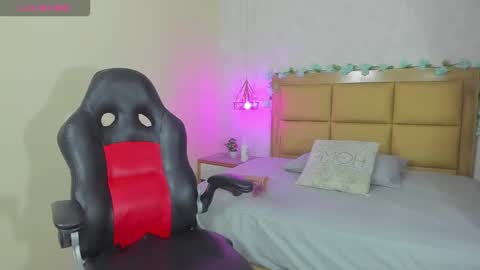    online show from February 2, 7:45 pm