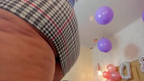    online show from March 20, 8:03 pm