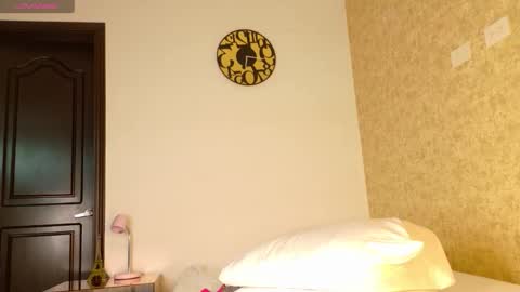 Snapshot of melissasamm chatting on September 13, 12:05 pm MelissaSam online show from September 13, 12:05 pm