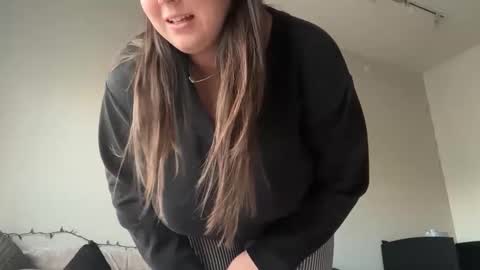 melkteeth online show from October 16, 10:33 pm