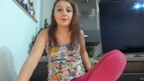 MellyMell  online show from December 15, 7:51 pm