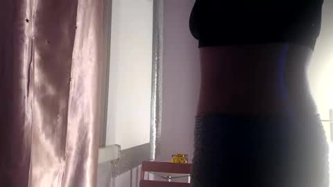 Snapshot of melli23 chatting on November 11, 4:56 am Melli online show from November 11, 4:56 am