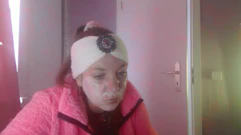 Snapshot of melli23 chatting on February 14, 2:47 pm Melli online show from February 14, 2:47 pm