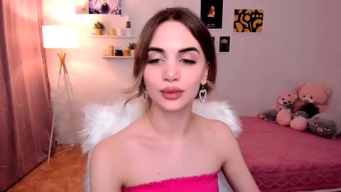 Tessa online show from February 22, 1:11 am