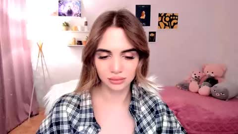 Tessa online show from February 23, 1:13 am