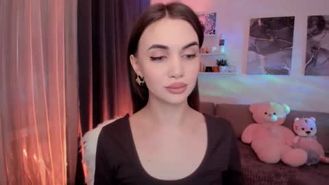 Tessa online show from February 18, 3:13 am