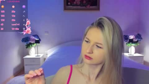 Mellina online show from March 11, 10:38 pm