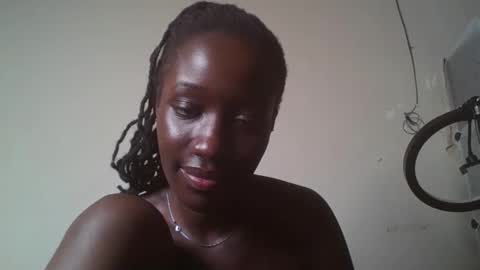 mellisagal online show from February 27, 1:22 pm