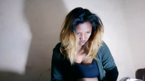 mellissa online show from July 18, 3:33 am