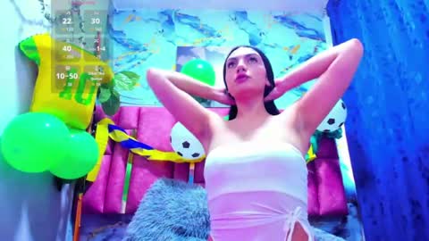 melllks online show from July 3, 2:23 pm
