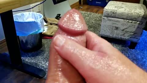 mellomike online show from April 25, 5:10 am