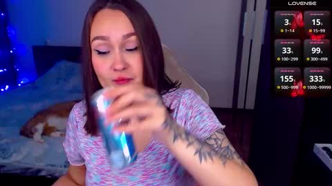 Snapshot of mellovell chatting on October 5, 3:43 pm Mel online show from October 5, 3:43 pm