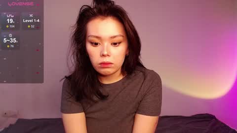 Snapshot of melmean chatting on December 20, 4:53 am Mel online show from December 20, 4:53 am