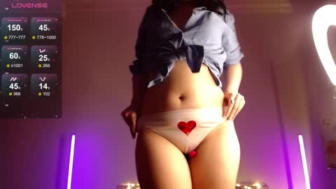 Snapshot of melmean chatting on December 30, 1:47 pm Mel online show from December 30, 1:47 pm