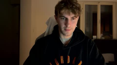 Melodicass online show from February 2, 2:48 am