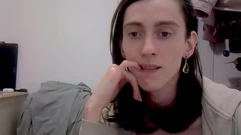 Melody online show from February 14, 6:37 pm