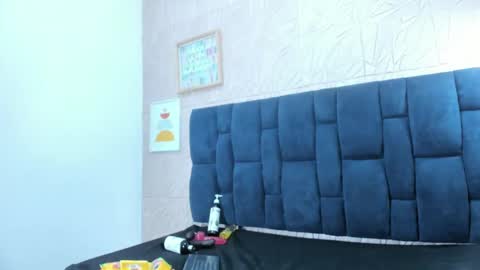 Snapshot of melody_megann chatting on January 16, 2:51 am Melody online show from January 16, 2:51 am