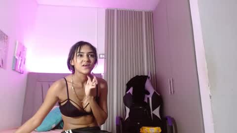 melody_mercy online show from January 23, 6:14 pm
