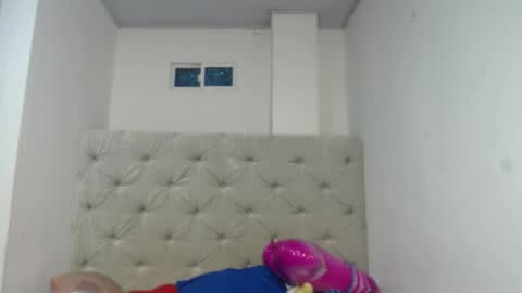 melody phillips online show from October 9, 10:30 pm