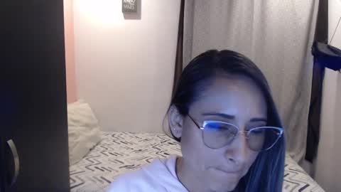Snapshot of melody_sofia1 chatting on December 7, 3:36 am Melody online show from December 7, 3:36 am