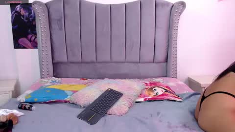 melody online show from April 21, 6:34 pm