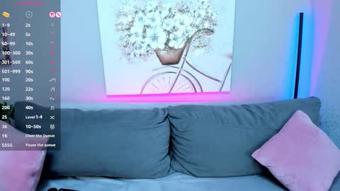 Melody online show from November 18, 8:57 pm