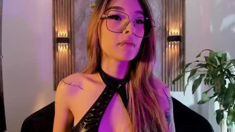 melodylanee online show from May 27, 11:07 am