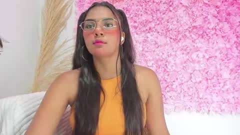 Melody online show from February 2, 11:03 pm