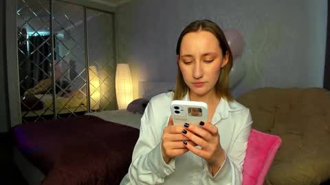 Kaylie online show from January 25, 8:42 am